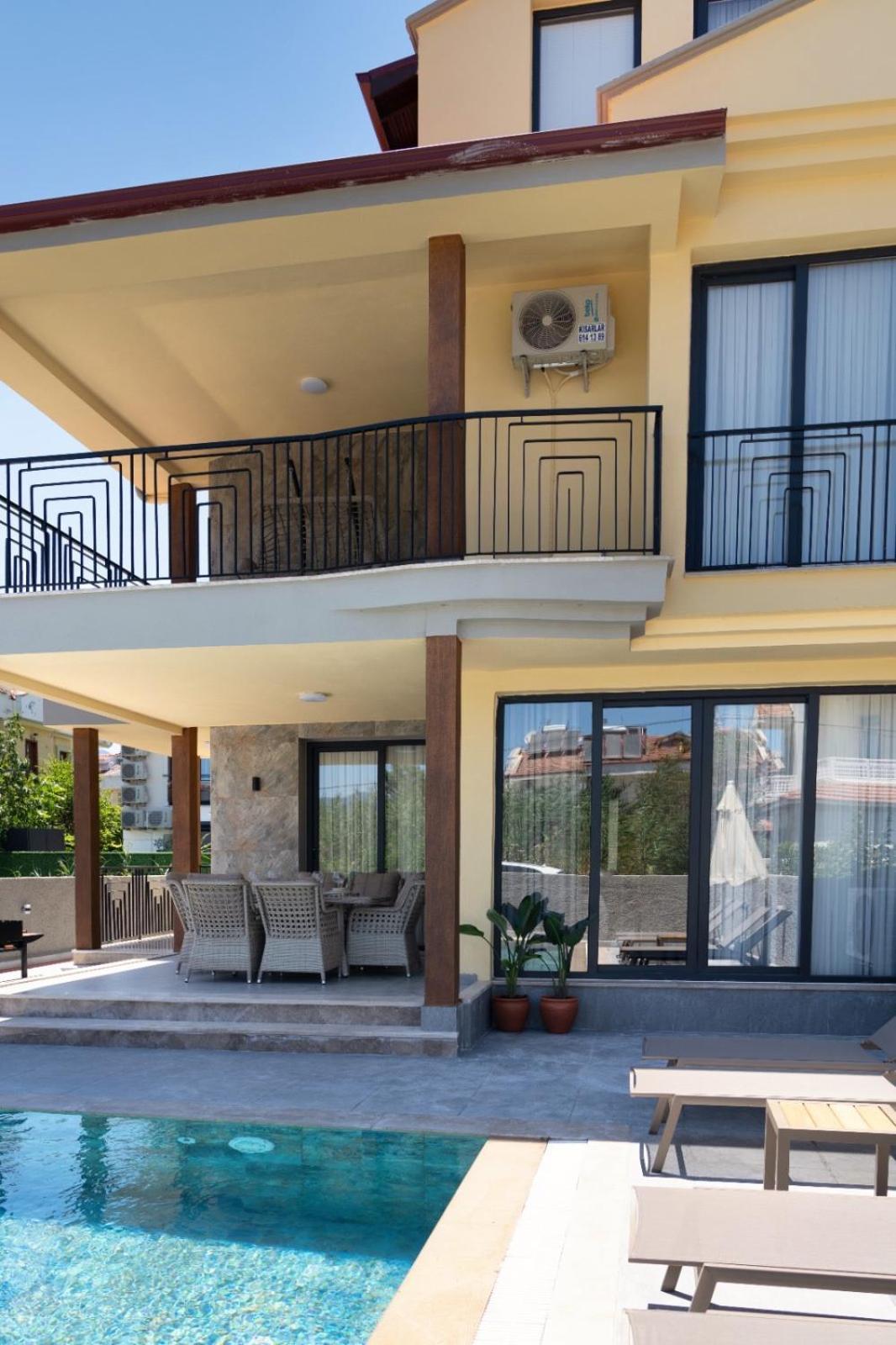 Villa Sorrento フェティエ エクステリア 写真